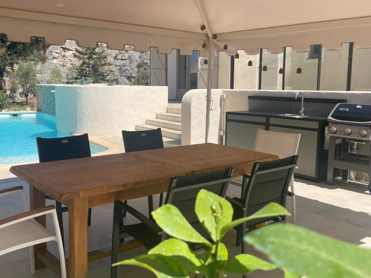 La Villa Des Carriers- Maison Avec Piscine Proche Mer 罗科福尔雷潘 外观 照片