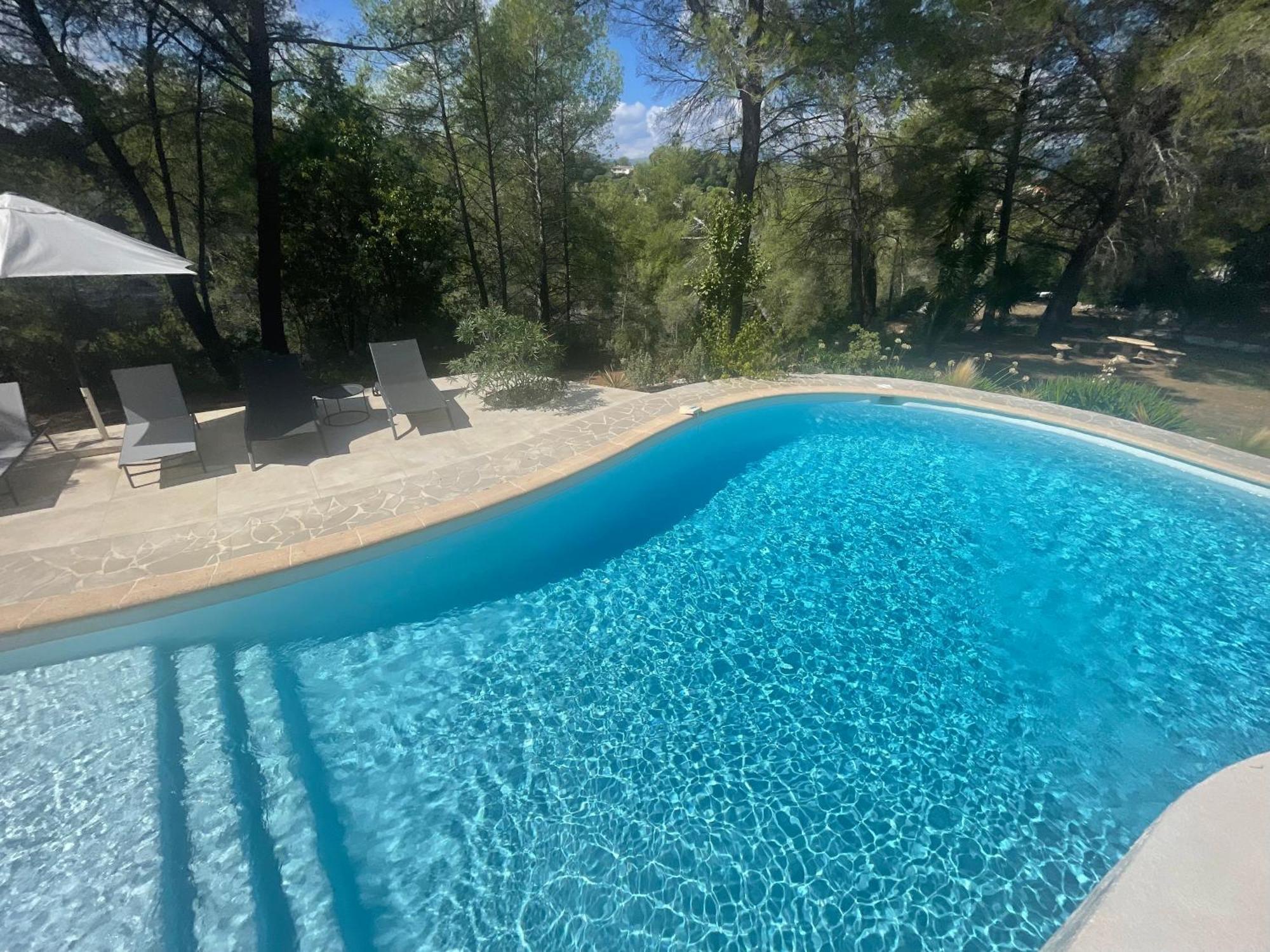 La Villa Des Carriers- Maison Avec Piscine Proche Mer 罗科福尔雷潘 外观 照片