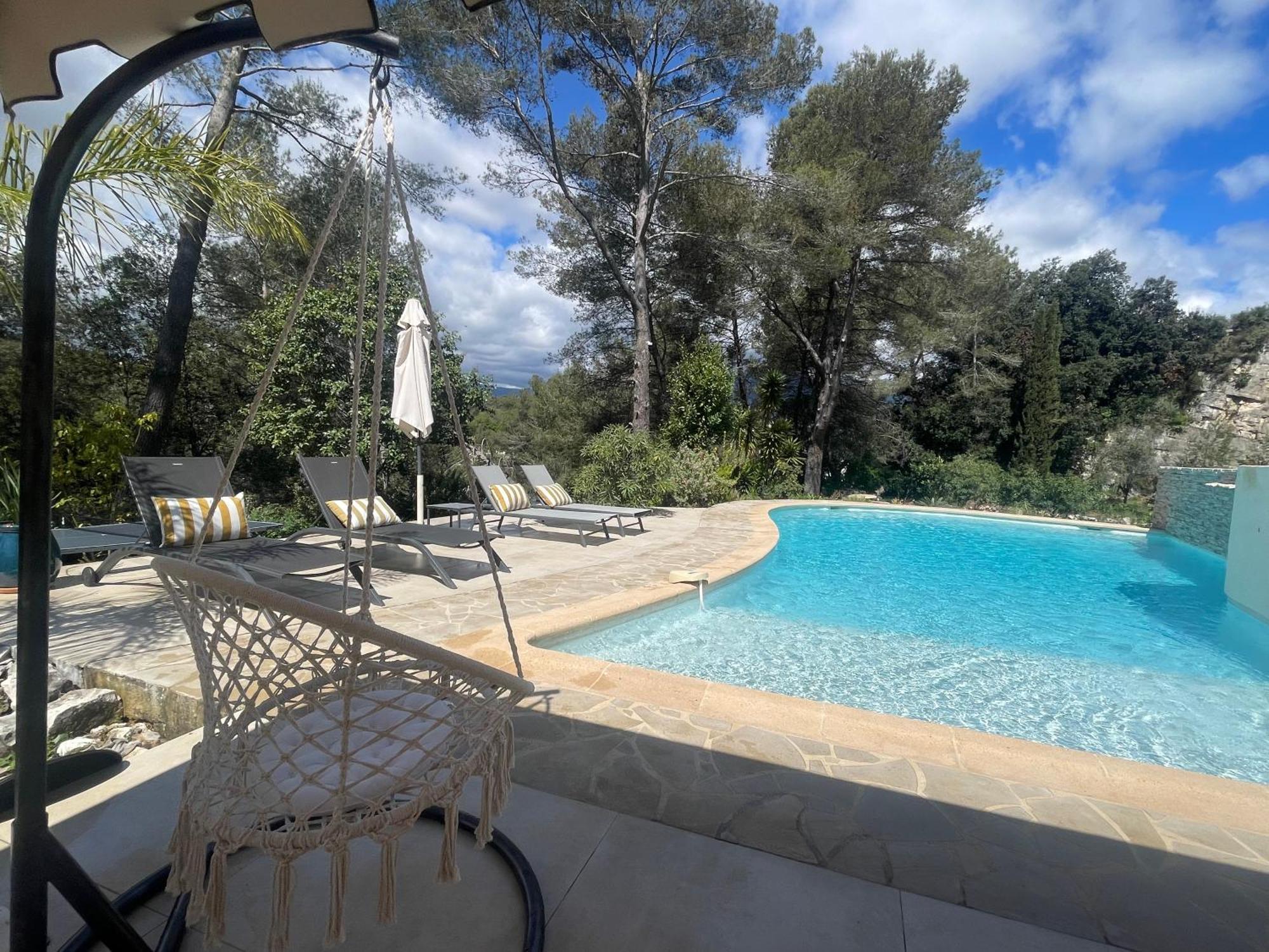 La Villa Des Carriers- Maison Avec Piscine Proche Mer 罗科福尔雷潘 外观 照片